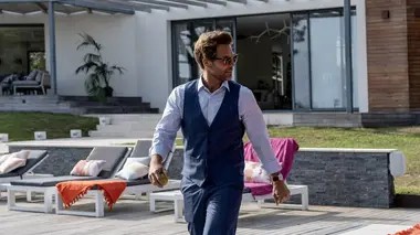 Cannes police criminelle S01E01 Bienvenue à Cannes