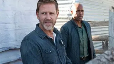 Cape Town S01E01 Crimes et thérapie