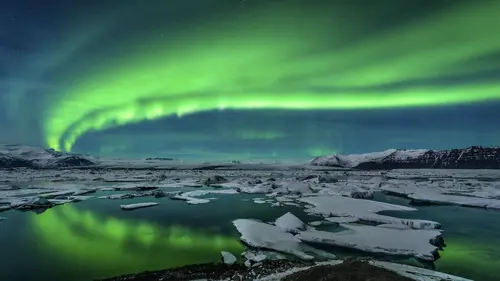 Capturing the Universe S04E09 Mystérieuses aurores boréales