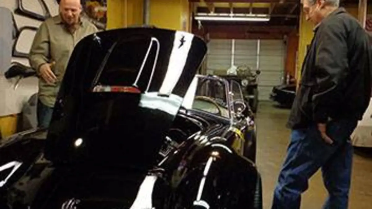 Car Chasers S01E02