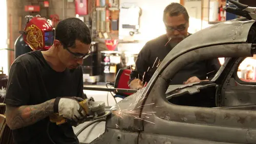 Car Junkies S02E01 Le cultivateur d'amandes