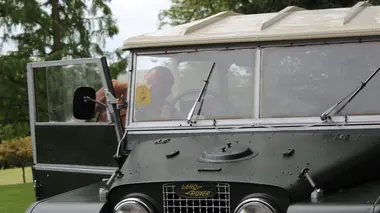 Car SOS La légendaire Land Rover