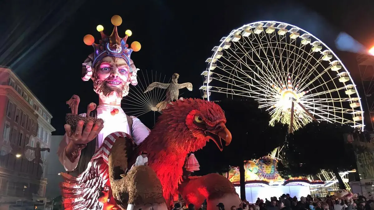 Carnaval de Nice : Roi des animaux