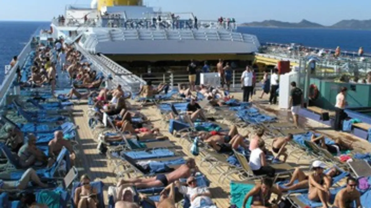 Carnets de croisière E02 Inspection à bord