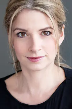 Photo Caroline Sheen