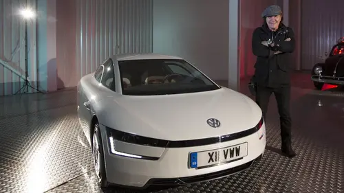 Cars that rock avec Brian Johnson S03E03 VW