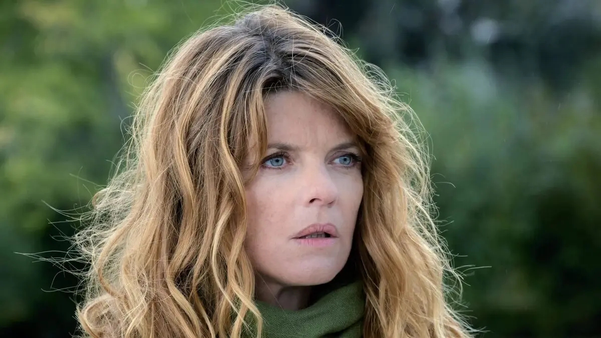 Cassandre S03E04 Loup gris