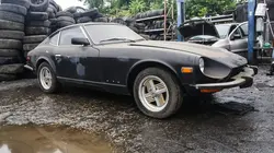 Casse-cash Tel père, telle Datsun