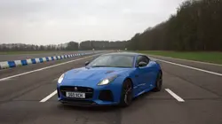 Casse vs Supercar Jaguar F-Type Svr