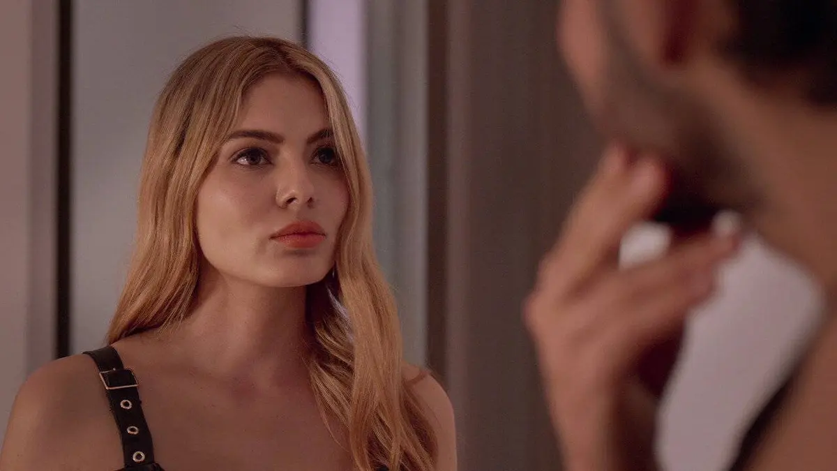 Catalina, le final E60