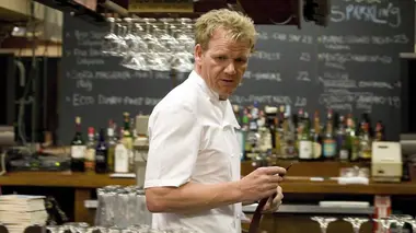 Cauchemar en cuisine Chef en blouson noir
