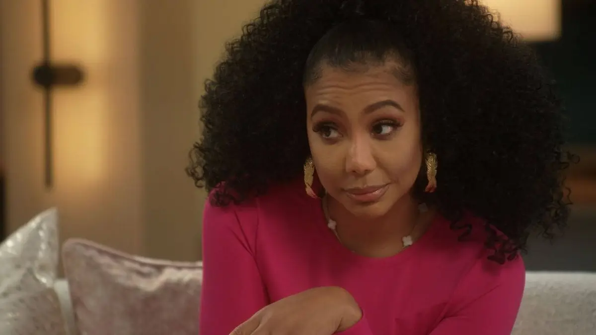 Casting Caught in the Act: Double Life Transactions suspectes