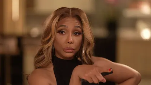 Caught in the Act: Double Life Cette histoire est louche