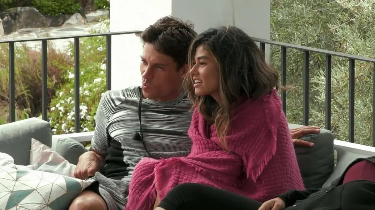 Celebrity Ex on the Beach : la revanche des ex S01E06 Nouvelle arrivante