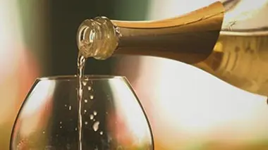 Champagnes et crémants, une histoire de bulles