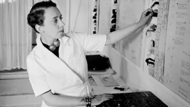 Chanel-Schiaparelli, le noir et le rose