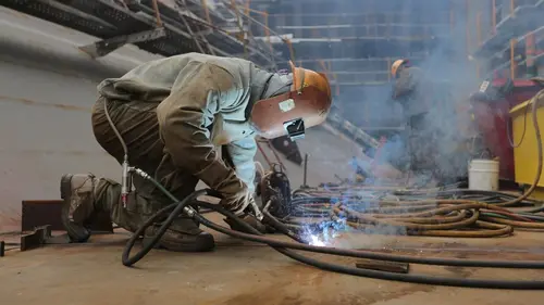 Chantier naval XXL Lancement