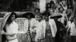 Sur La Trois à 22h05 : Chaplin à Bali: un voyage en Orient