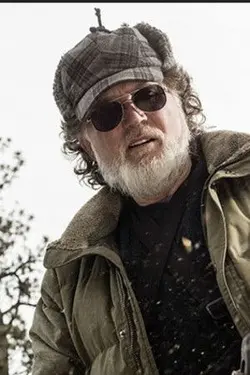 Photo Charlie Tucker