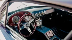 Chasseur de bolides  Little Red Corvette