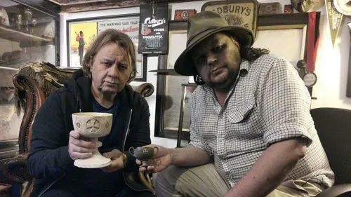 Chasseurs de reliques S02E03 Le calice des templiers