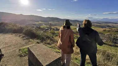 Chasseurs de reliques S02E04 De Compostelle à la Terre sainte