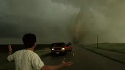 Chasseurs de tornades S03E02 C'est plus gros au Texas