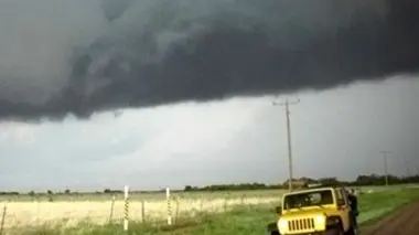 Chasseurs de tornades S03E03 L'autoroute de la grêle
