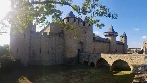 Châteaux forts E02 Grandeur et déclin