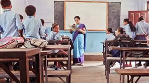 Chemins d'école, chemins de tous les dangers S01E01 Népal