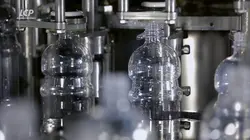 Cher plastique, une histoire d'amour toxique