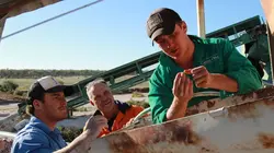 Chercheurs d'opale S05E17 Une nuit menaçante