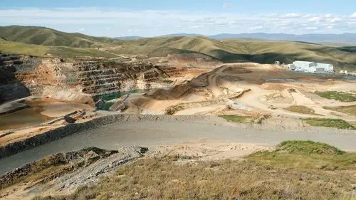 Chercheurs d'or en Mongolie : Une aventure est-allemande