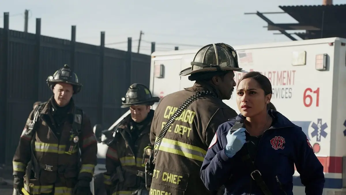 Chicago Fire S05E22 Dos au mur