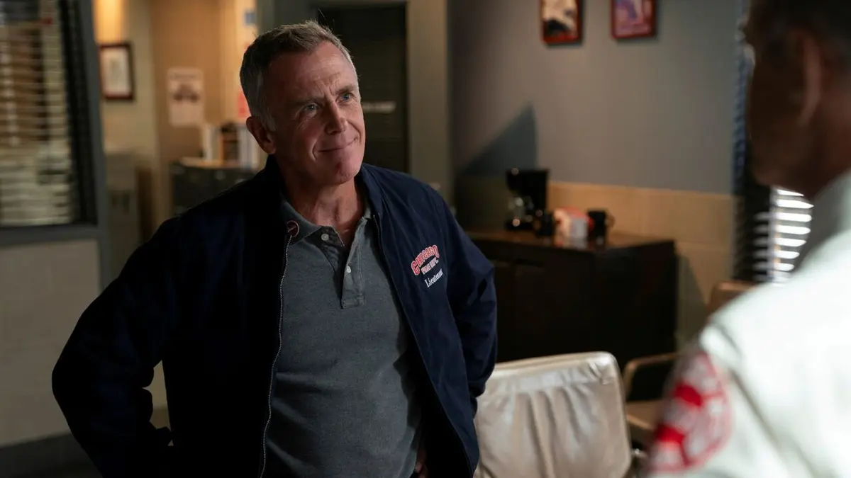 Chicago Fire S13E13 Né du feu