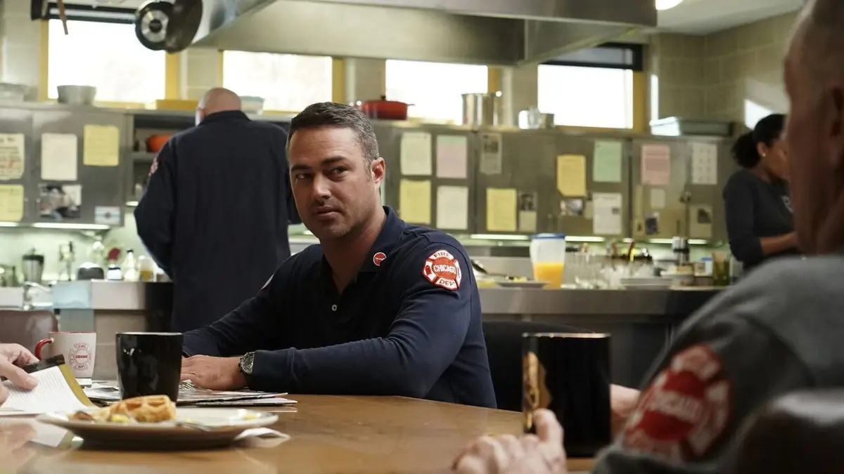 Chicago Fire S07E05 Un melange volatile