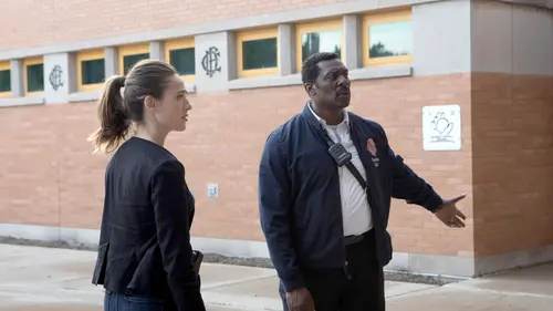 Chicago Fire S08E03 La zone