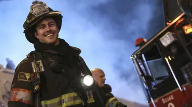 Chicago Fire S01E22 Le choix des actes