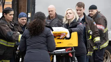 Chicago Fire S03E09 Le respect des ordres