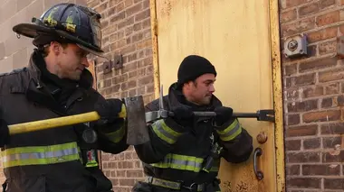 Chicago Fire S03E11 Laisse-le mourir