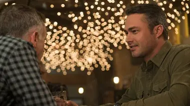 Chicago Fire S04E21 Louie
