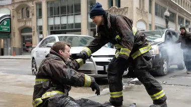 Chicago Fire S09E08 Escape route