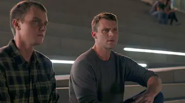 Chicago Fire S10E03 Compte tes respirations