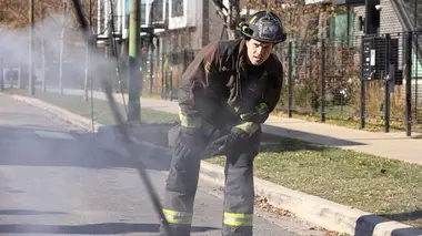 Chicago Fire S10E11 Le brouillard de guerre