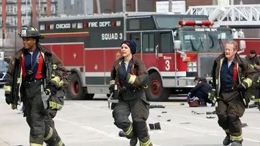 Chicago Fire S10E17 En sécurité