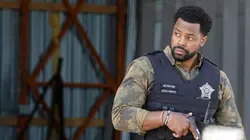 Chicago Police Department S10E20 Forcée à se battre en streaming