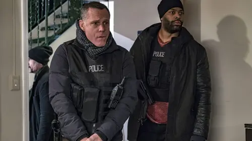 Chicago Police Department S04E14 Multiples accusations en streaming