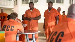 Chicago Police Department S02E06 Deux flics en prison