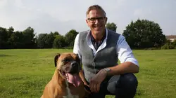 Chiens hors de contrôle : un dresseur à la rescousse