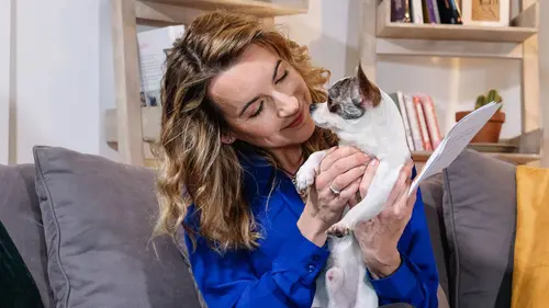 Chiens : mode d'emploi ! E02 Oliver Le Bouledogue